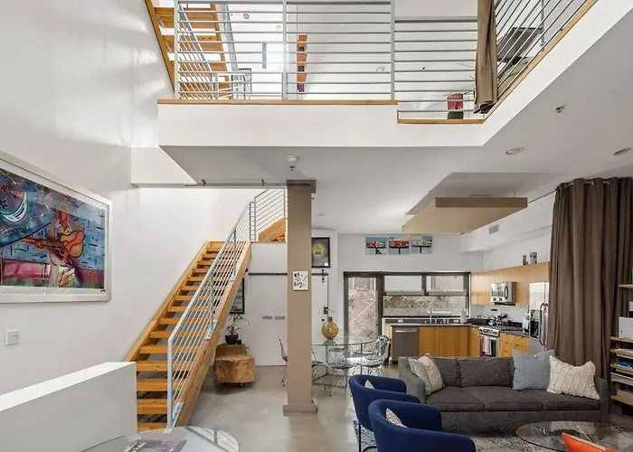 Luxurious 4-Story Beach Loft With Rooftop Perch