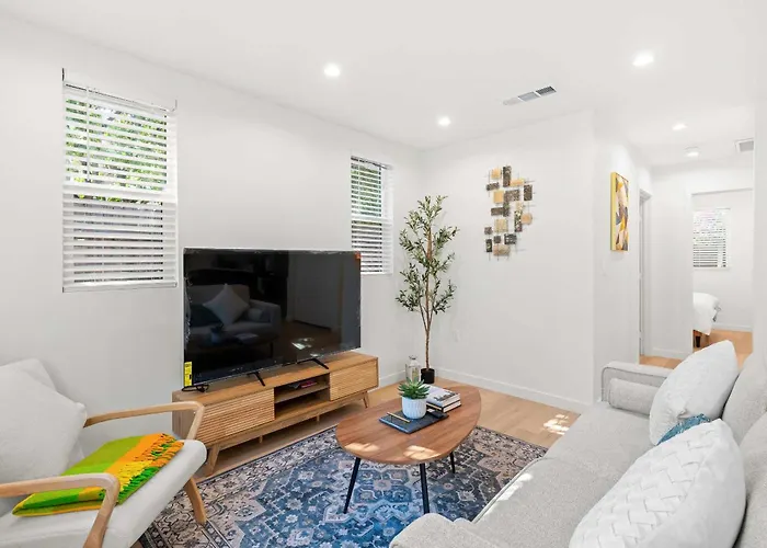 Family Friendly Retreat W Luxury Amenities