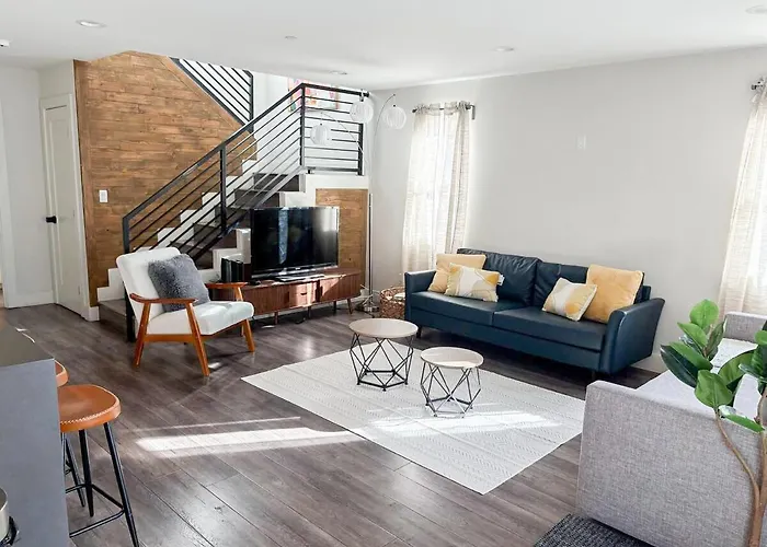 Central North Hollywood Home