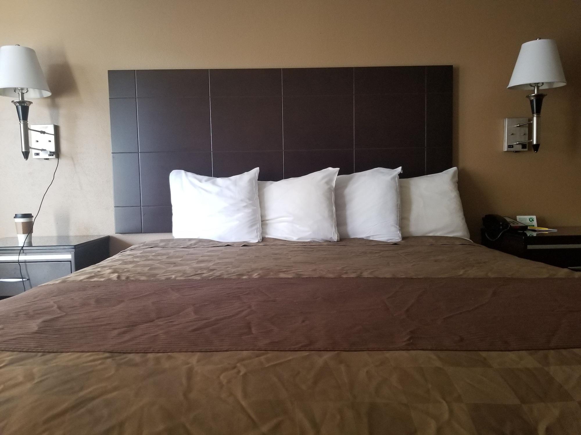 Motel Sunburst & 2*