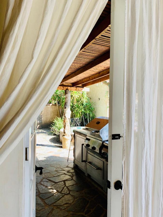 Under The Tuscan Sun In West Angeles Casa de hóspedes