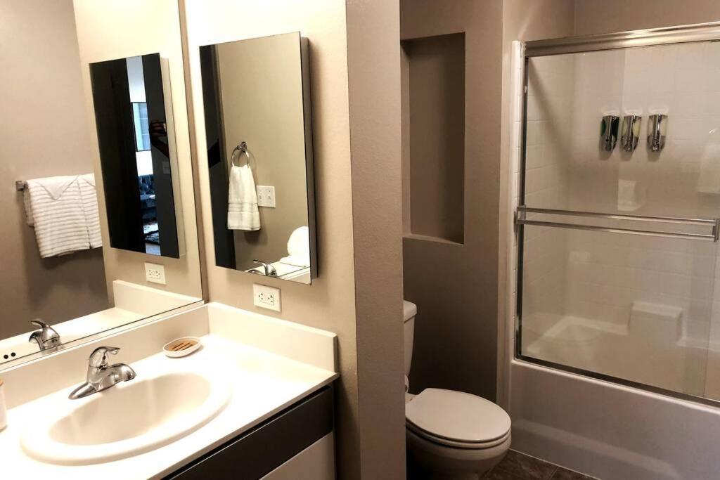 Stylish & Comfy Steps To Beach Balcony Pkg Apartment Los Angeles