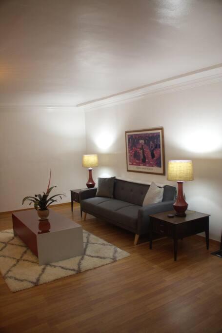 3 Bed 2 Bath House Near Lax Forum Sofi Stadium Casa de férias Los Angeles