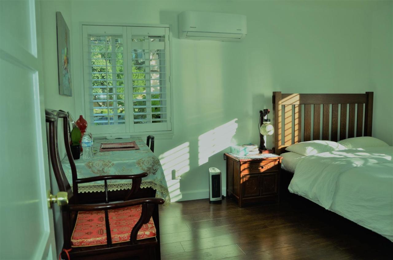 Lax Teresa Air Homestay