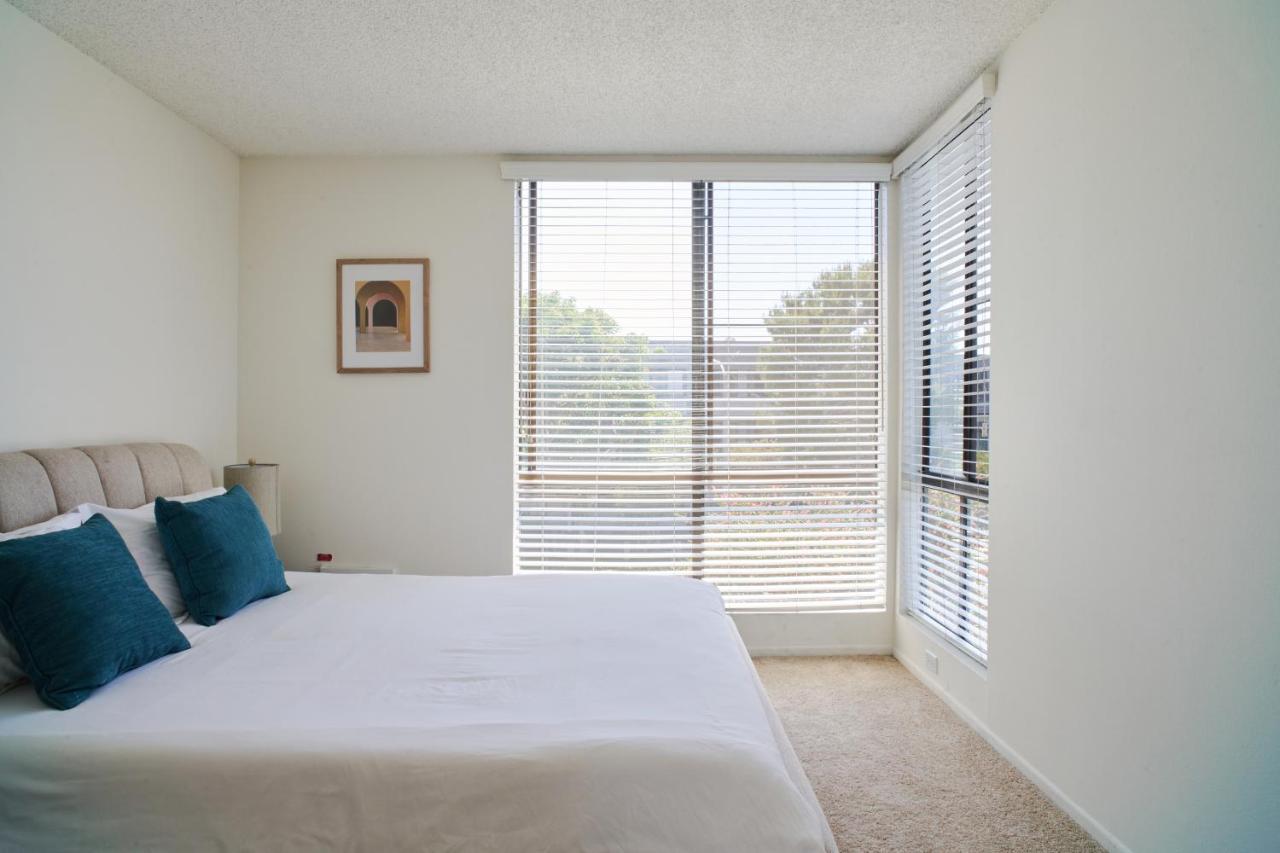 Apartment Waterfront Gem In Marina Del Rey Venice Ca Los Angeles