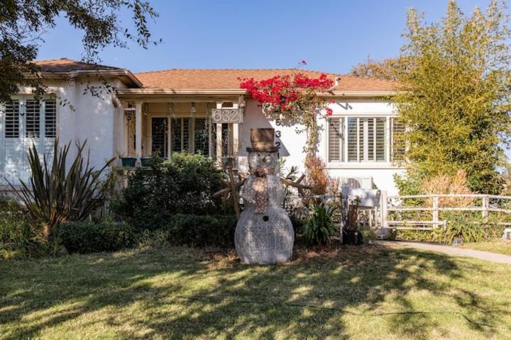 Lax Teresa Air Homestay Los Angeles