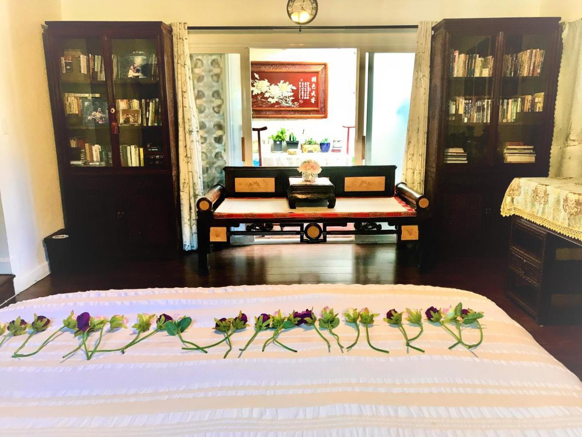 Lax Teresa Air Homestay