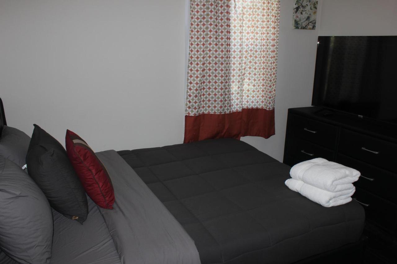 Apartamento Entire 3 Bedroom With Golf Putting & Hot