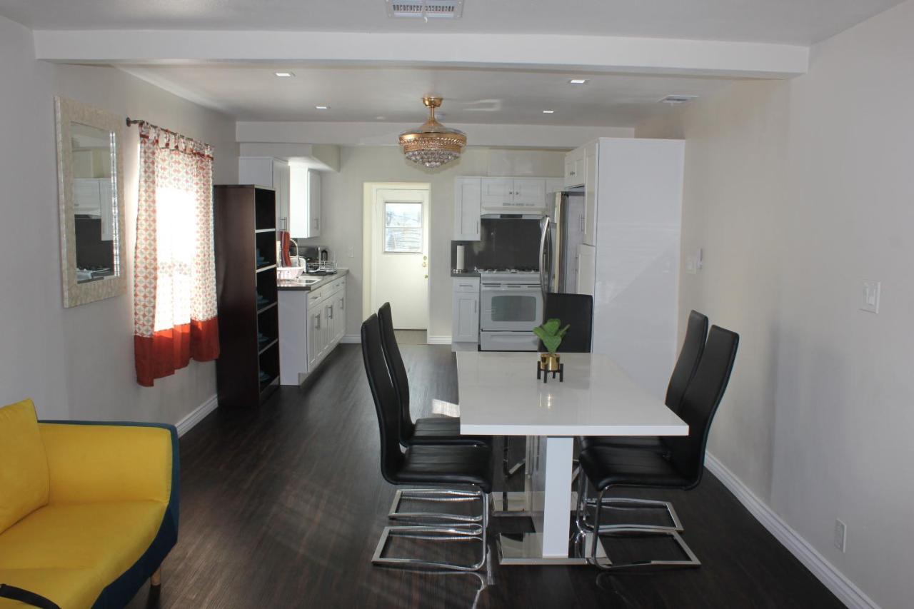 Apartamento Entire 3 Bedroom With Golf Putting & Hot