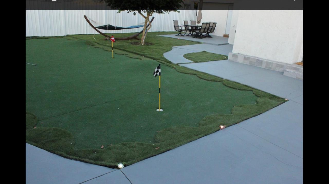 Entire 3 Bedroom With Golf Putting & Hot Apartamento