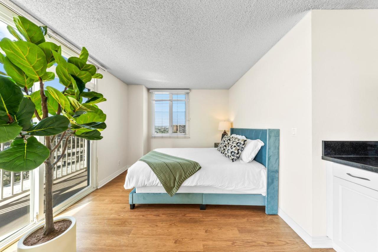 Apartment Penthouse Oasis With Panoramic Ocean View Venice & Marina Los Angeles
