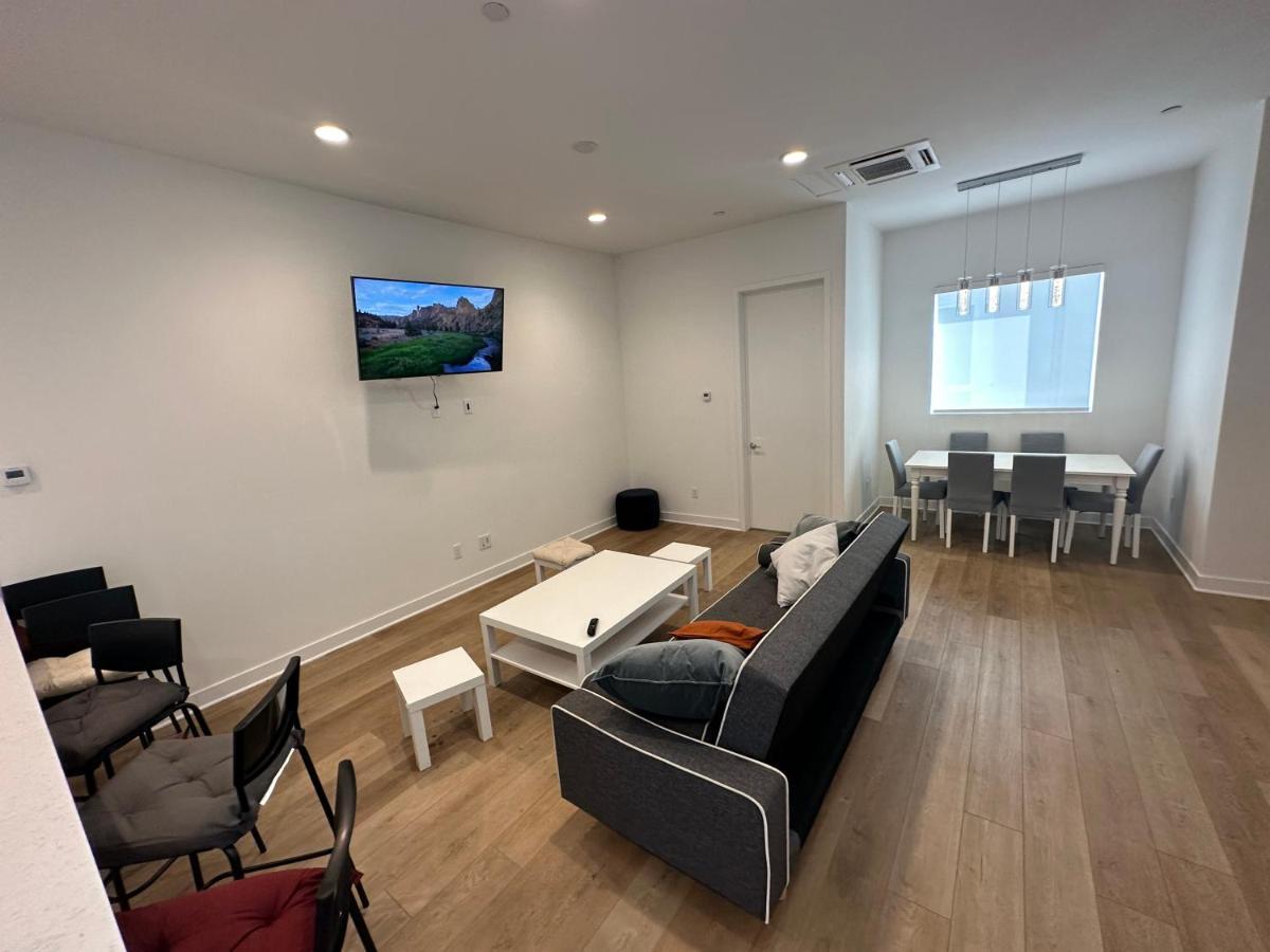 Hollywood Modern Beautiful Place For My Guests *