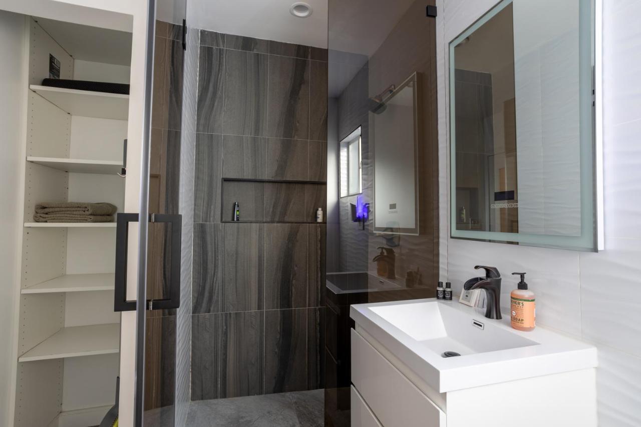 Villa Fam Friendly 2bd 8min From Airport, 4min From Sofi Los Angeles