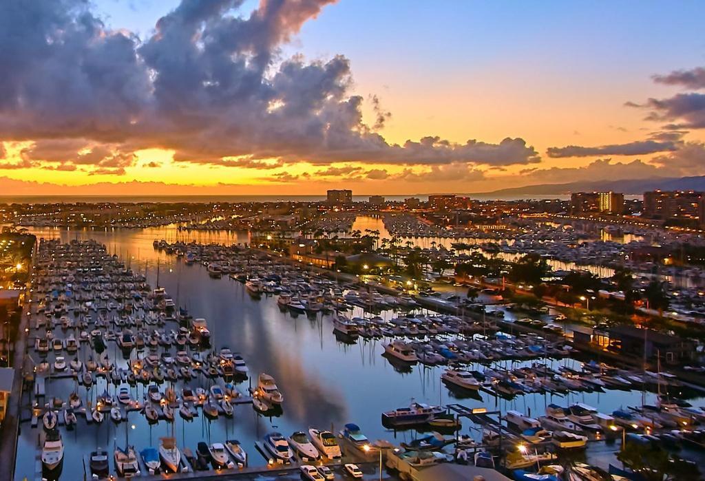 Gorgeous In Marina * Los Angeles