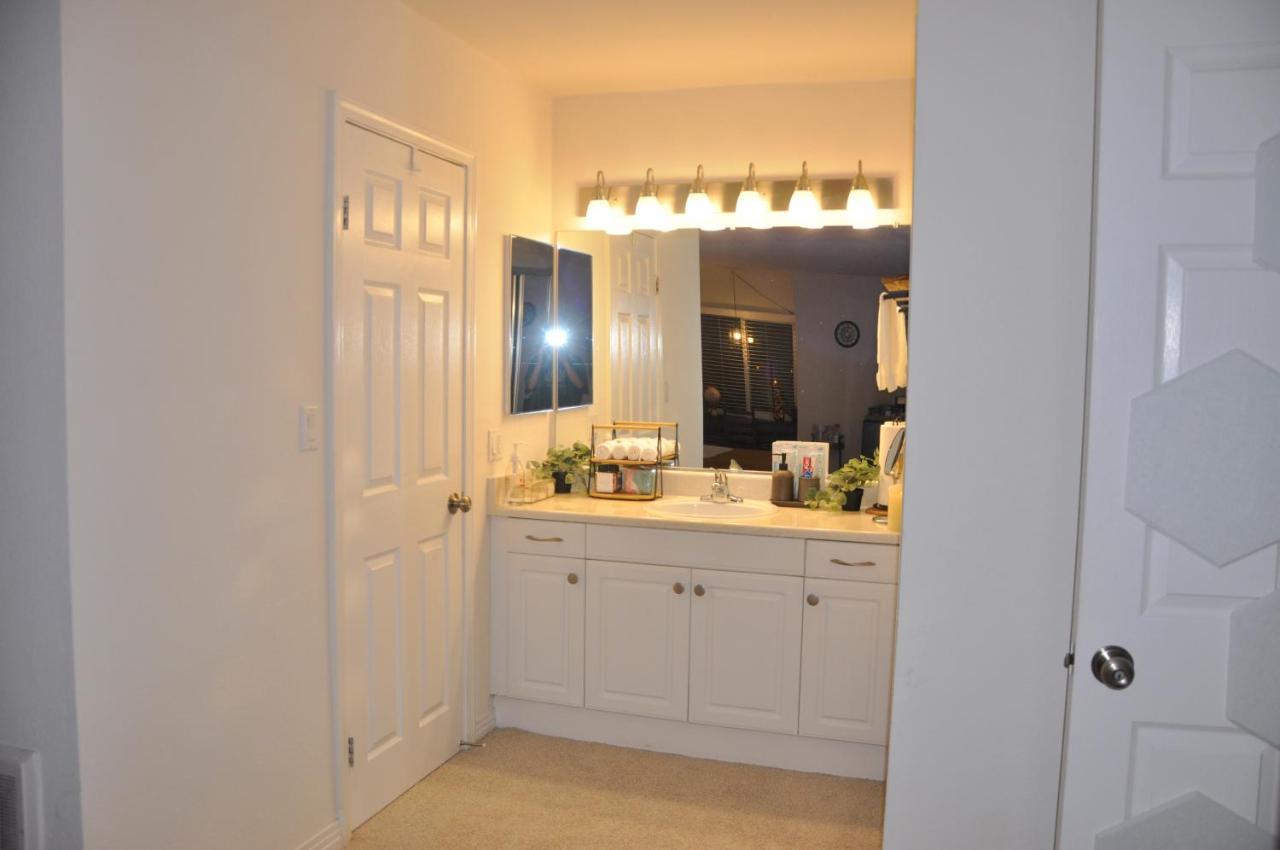 Private & Bathroom In Shared Oceanfront Home, Marina Del Rey Hospedagem domiciliar *