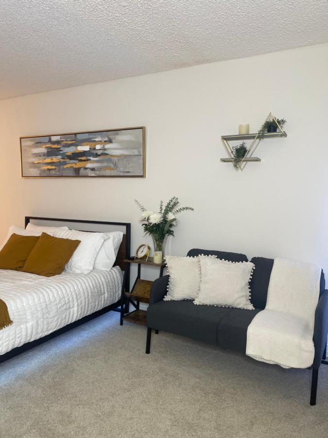 Private & Bathroom In Shared Oceanfront Home, Marina Del Rey *