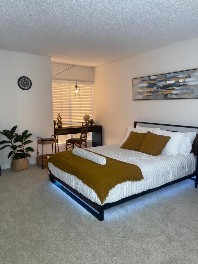 Hospedagem domiciliar Private & Bathroom In Shared Oceanfront Home, Marina Del Rey Los Angeles