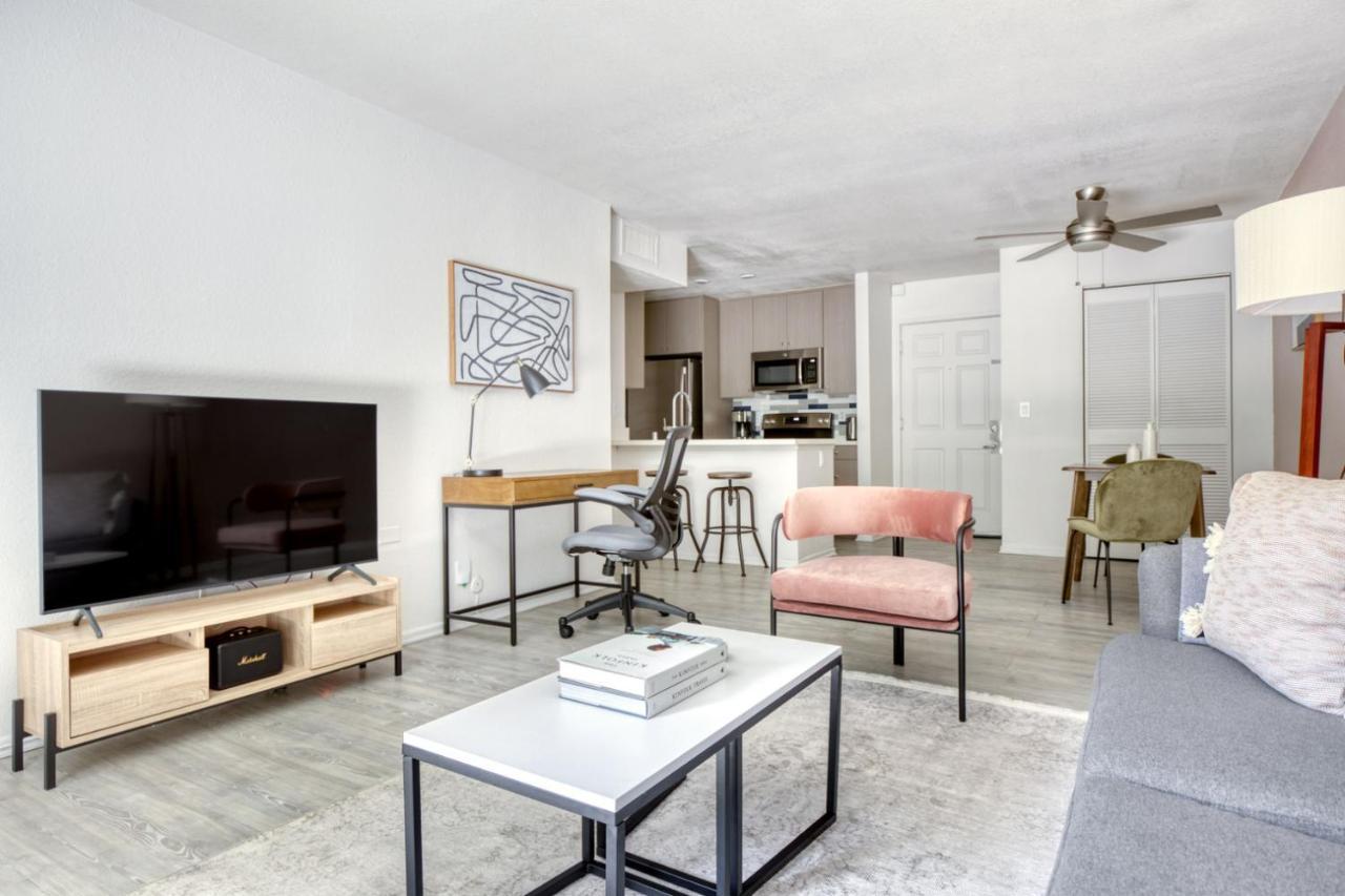 Burbank 1br W Pool Wd Gym Nr Tj Wf Lax-787 *