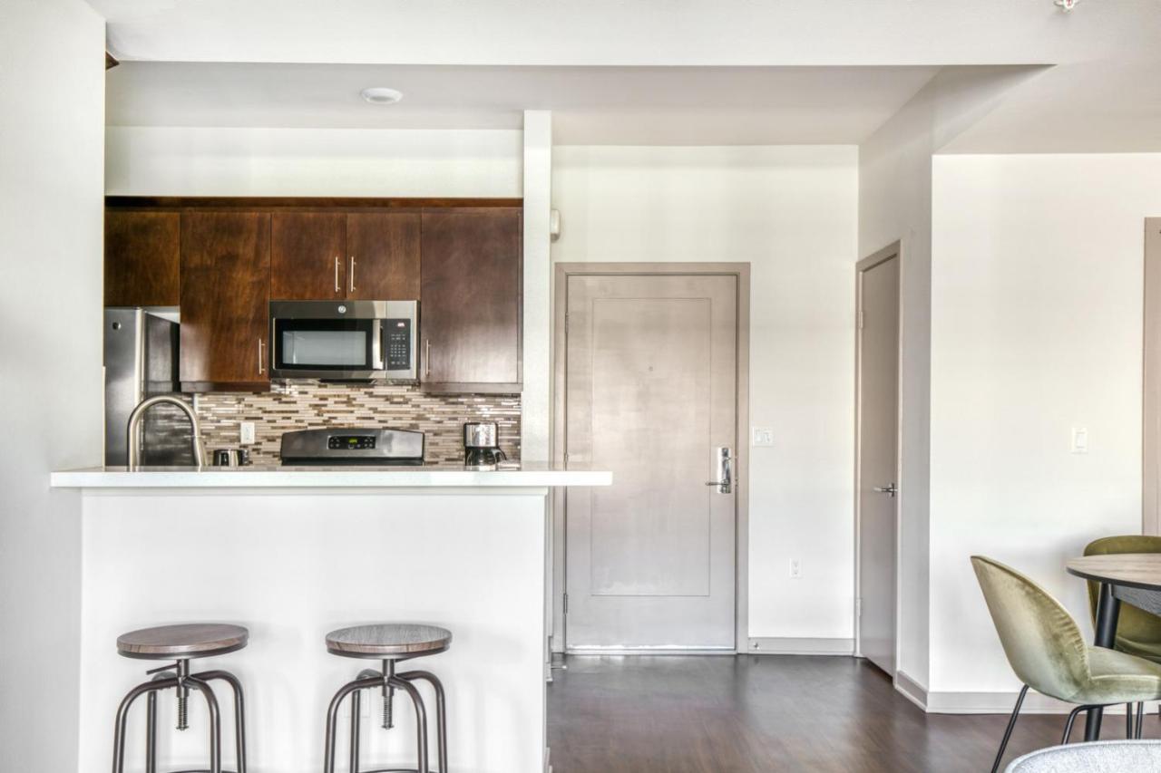 North Hollywood 2br W Gym Pool Near Tj Lax-881 Apartment *