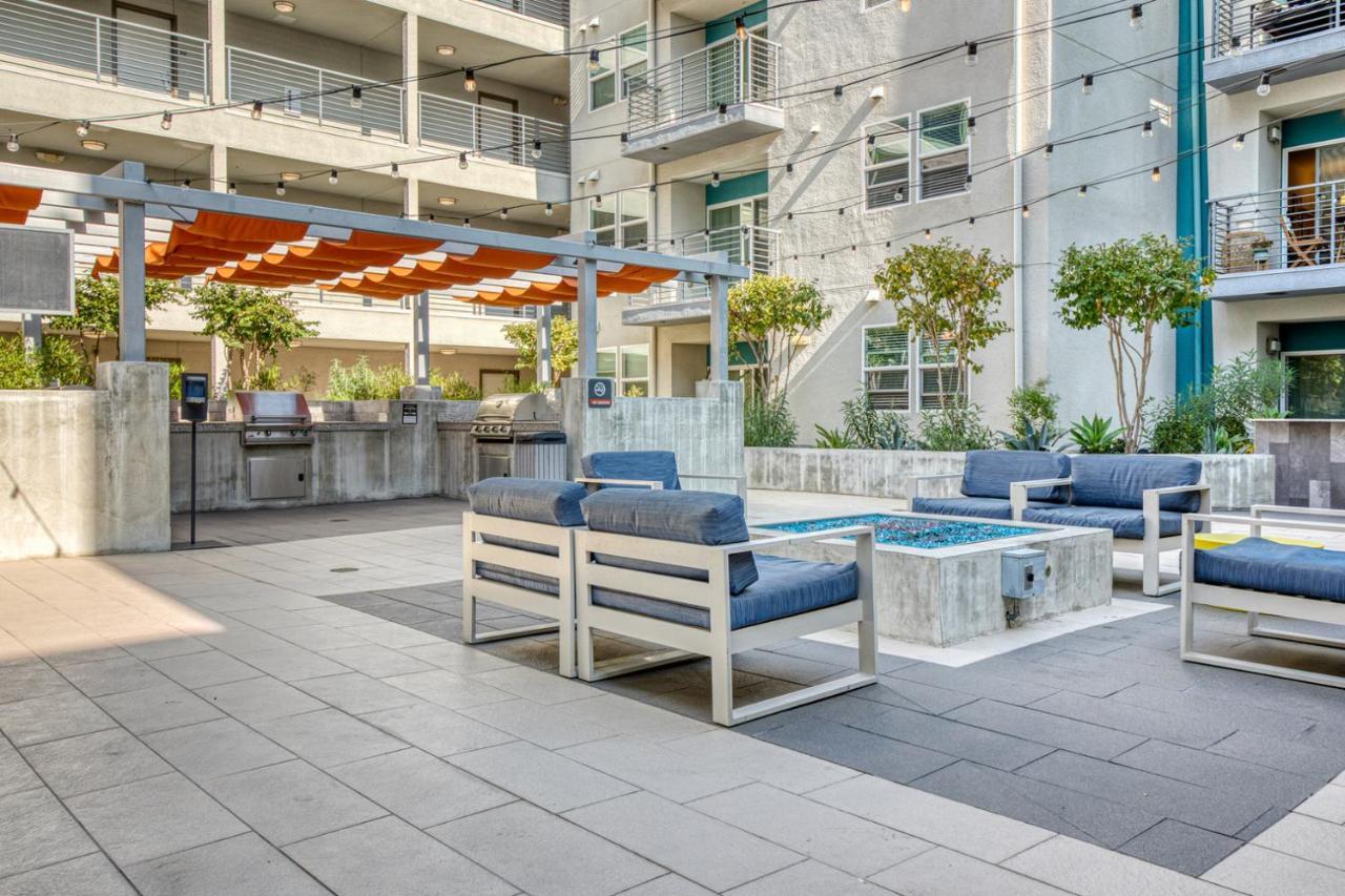 North Hollywood 2br W Gym Pool Near Tj Lax-881 Los Angeles