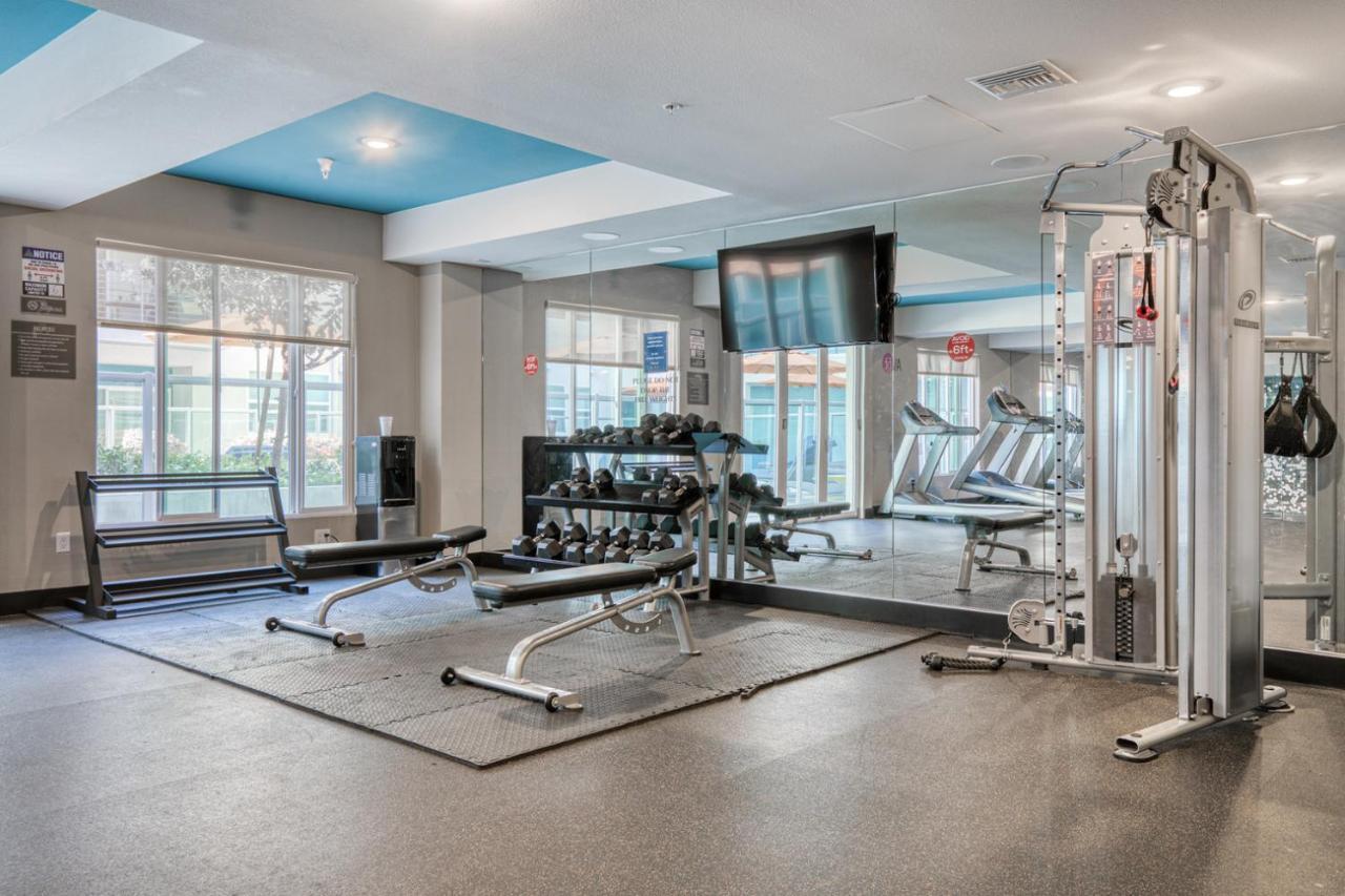 North Hollywood 2br W Gym Pool Near Tj Lax-881 * Los Angeles