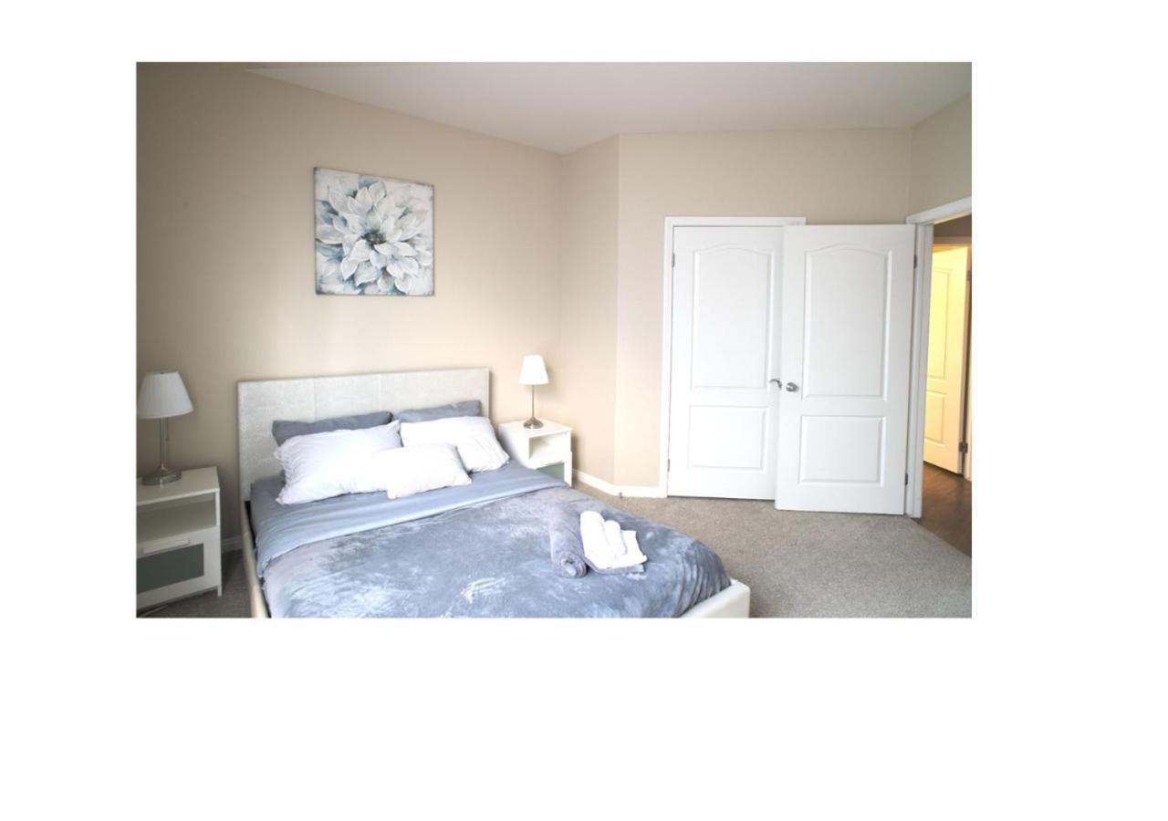 Private Bedroom And Bathroom In Shared 2 Bedroom In Venice - Pool - Hot Tub & Gym Guest house