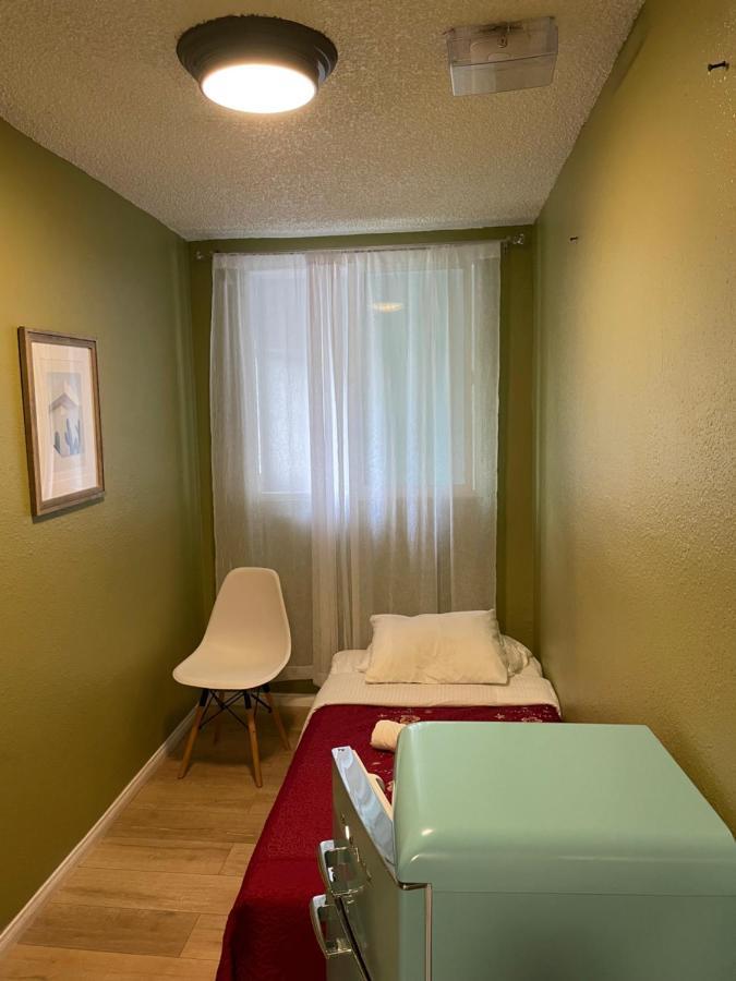 Hospedagem domiciliar Small Private In With Free Strong Wifi!!! Los Angeles