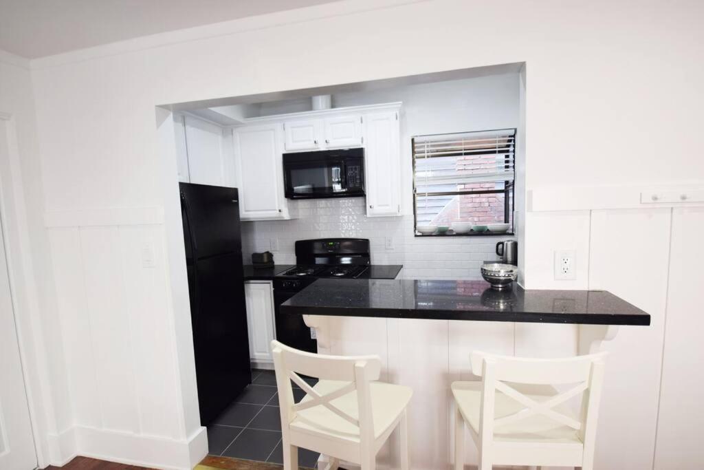 Villa By The Ocean In Venice Los Angeles