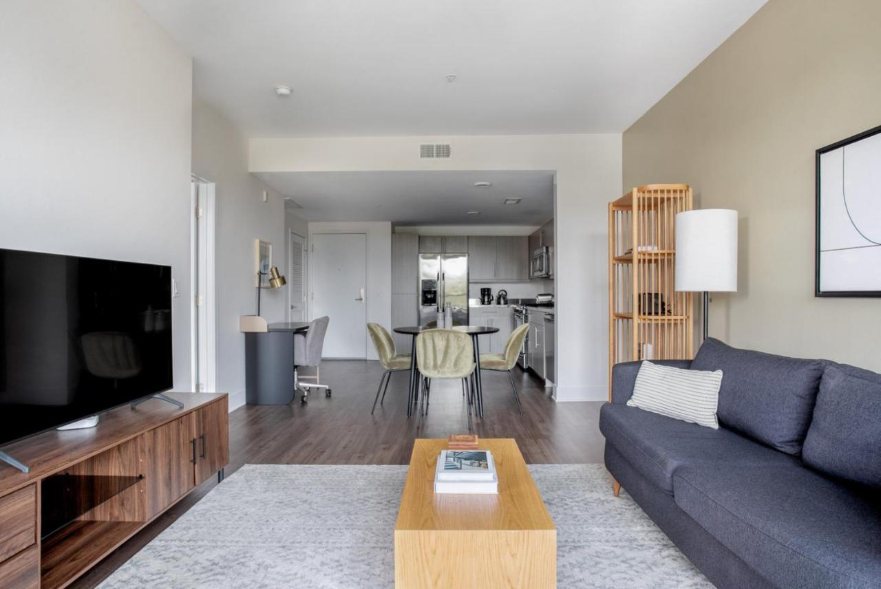 Apartment Playa Vista 1br W Pool Gym Lounge Wd Nr 405 Lax-1026 *