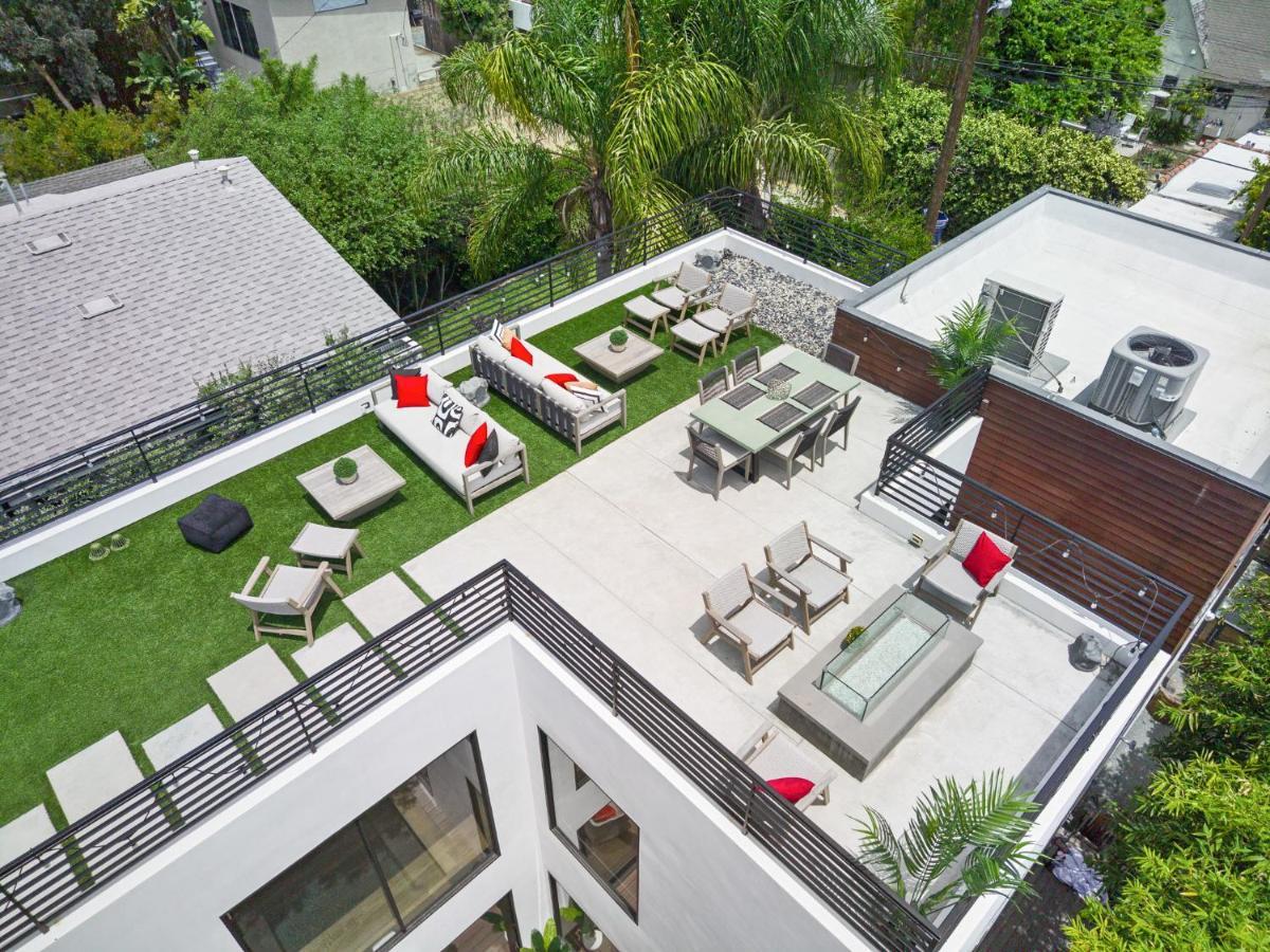 The Palms Pad - 5 Min From - Golf,arcade,sauna Holiday home Los Angeles