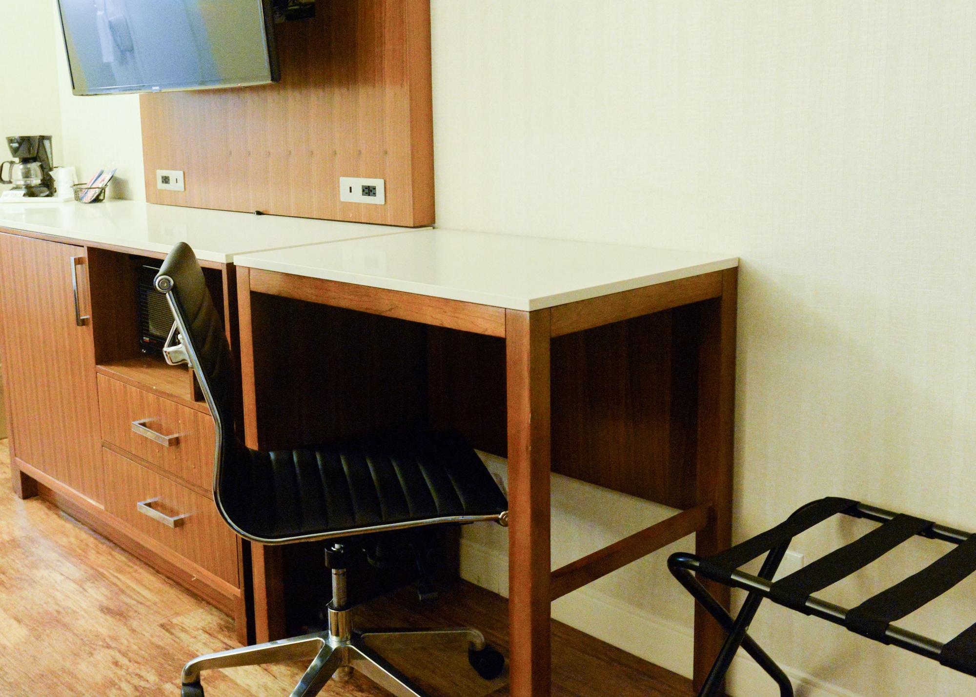 Travelodge By Wyndham Culver Los Angeles