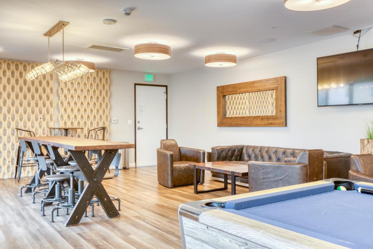 North Hollywood 2br W Pool Gym Prime Noho Lax-921
