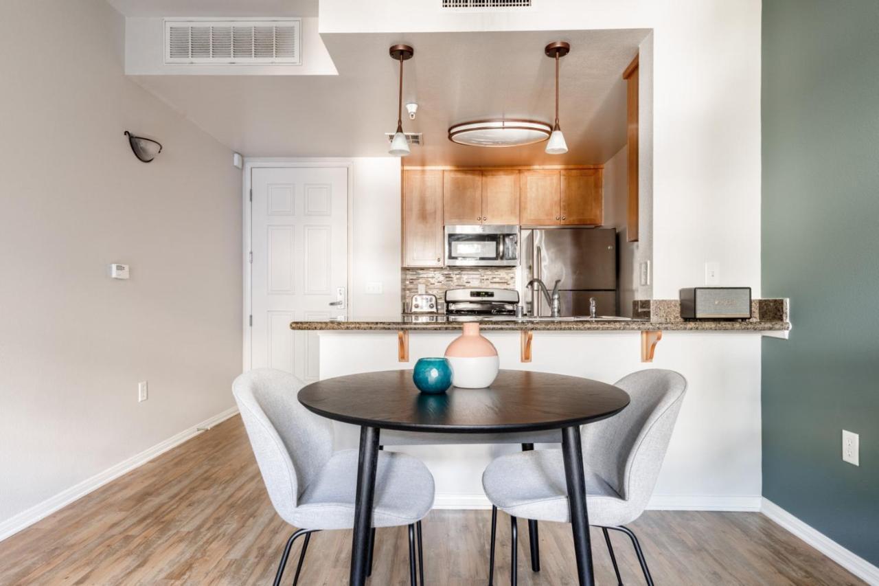 Apartamento Playa Del Rey 1br W Balcony Pool Gym Sky Deck Lax-119 *