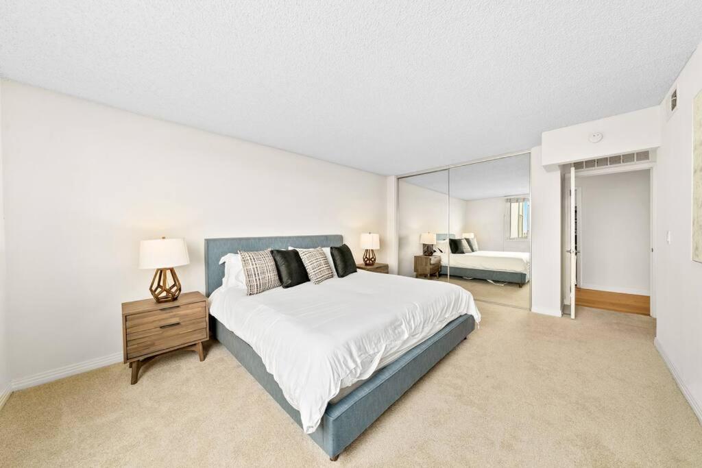 Smoky Quartz -marina View Spacious 3br Near Yacht Club *