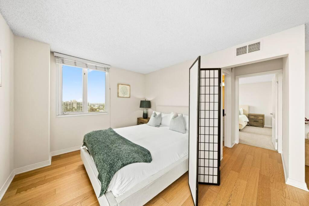 Smoky Quartz -marina View Spacious 3br Near Yacht Club *