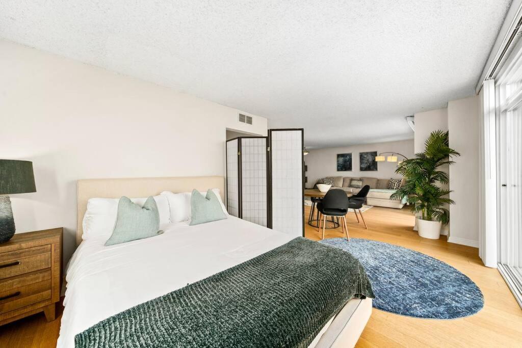 Apartment Smoky Quartz -marina View Spacious 3br Near Yacht Club Los Angeles