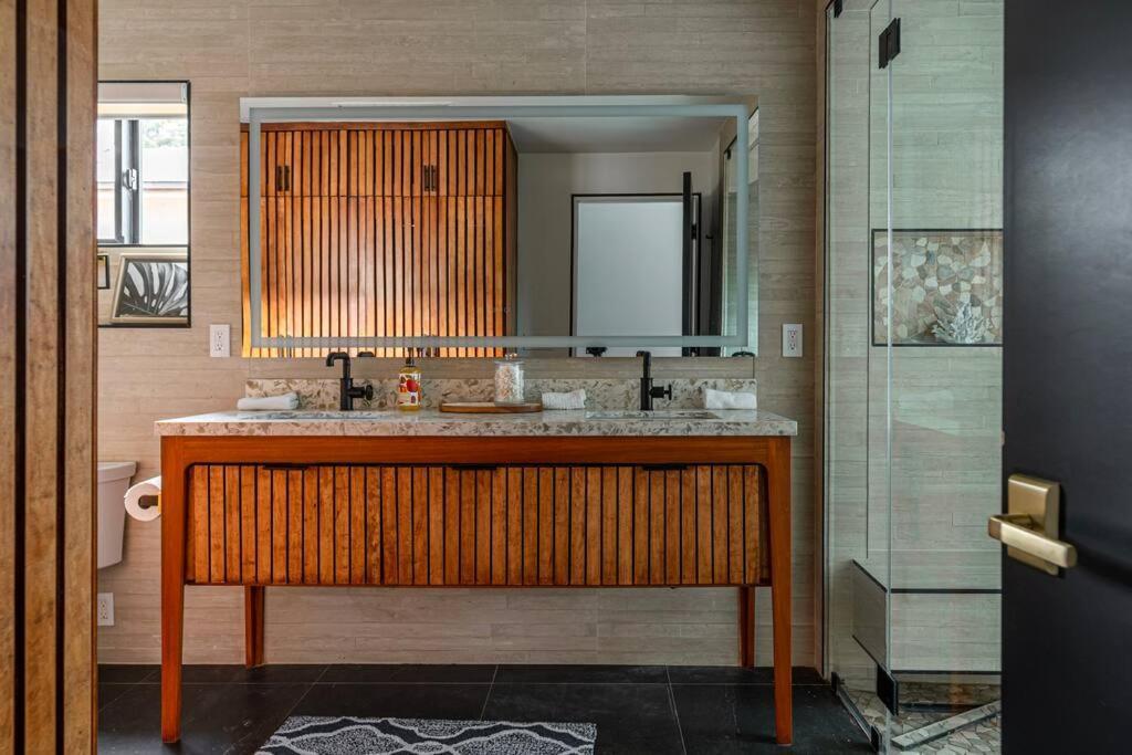 Tulum Style In Sherman Oaks Holiday home Los Angeles