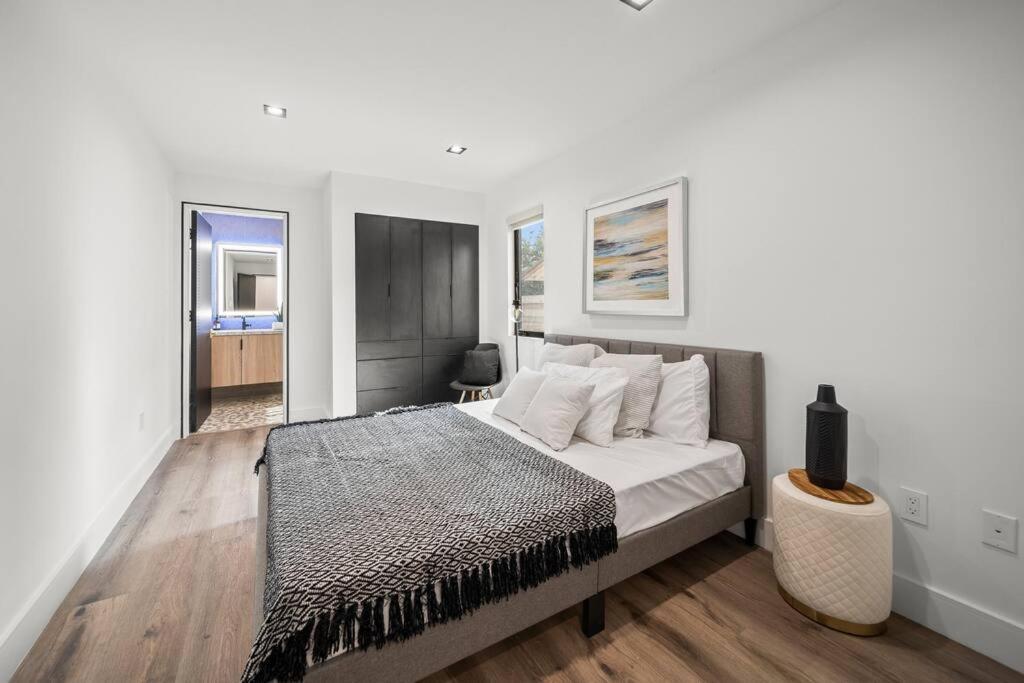 Tulum Style In Sherman Oaks Holiday home Los Angeles