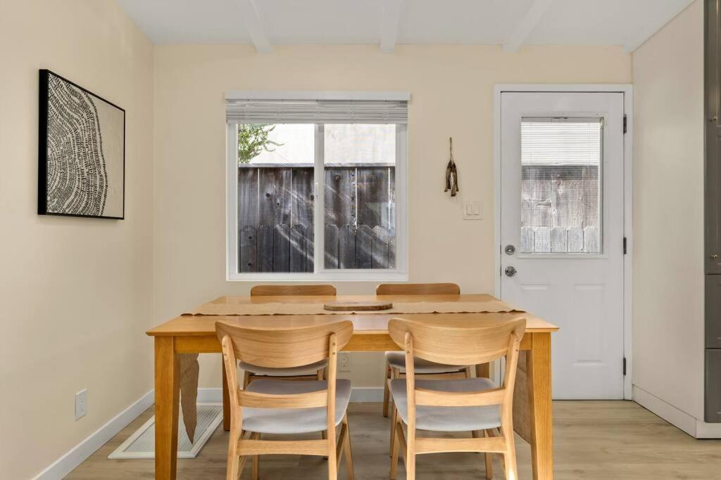 Charming Zen Venice 3br W/patio & W/d Holiday home Los Angeles