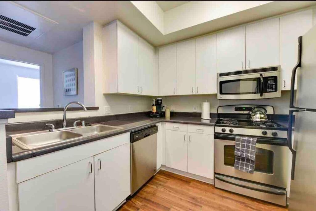Apartment Hublife Your Private Oasis In The Heart Of Marina Del Rey *