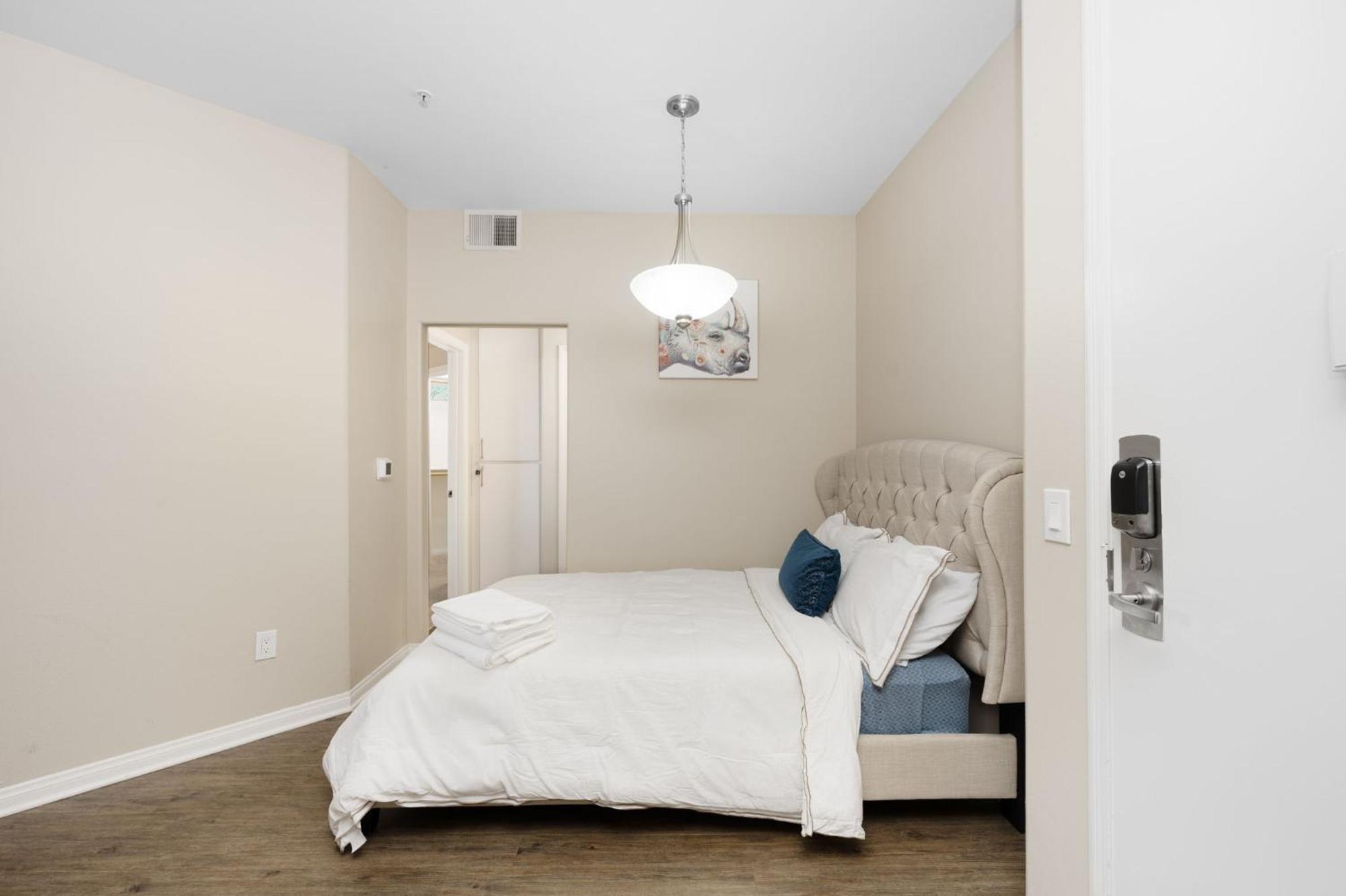 Apartment Charming & Peaceful L 1 Bedroom In Marina Del Rey, Ca