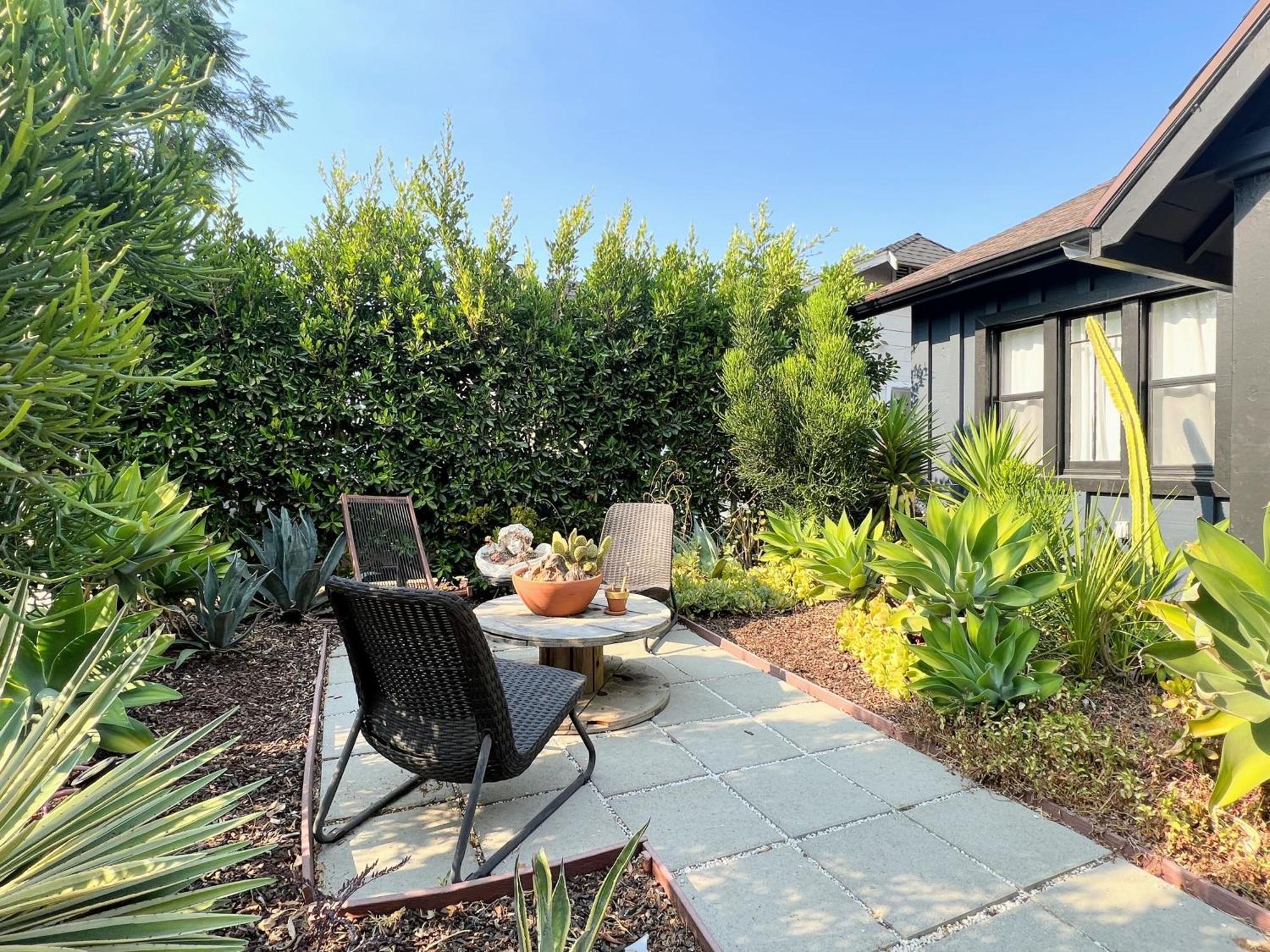 The Bohemian Haven * Los Angeles