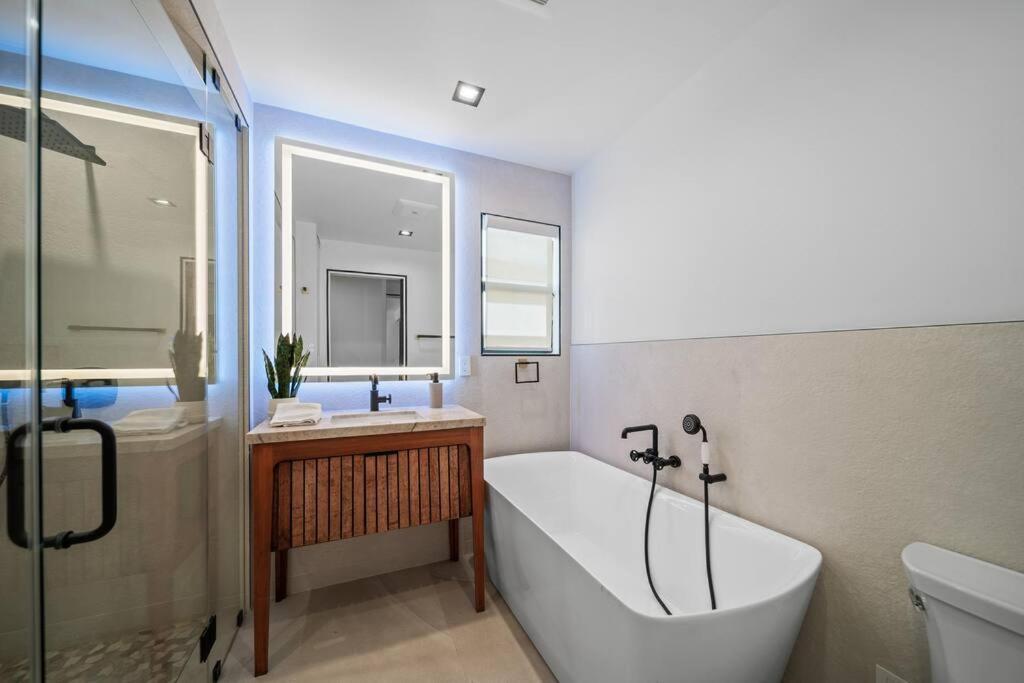 Tulum Style In Sherman Oaks *