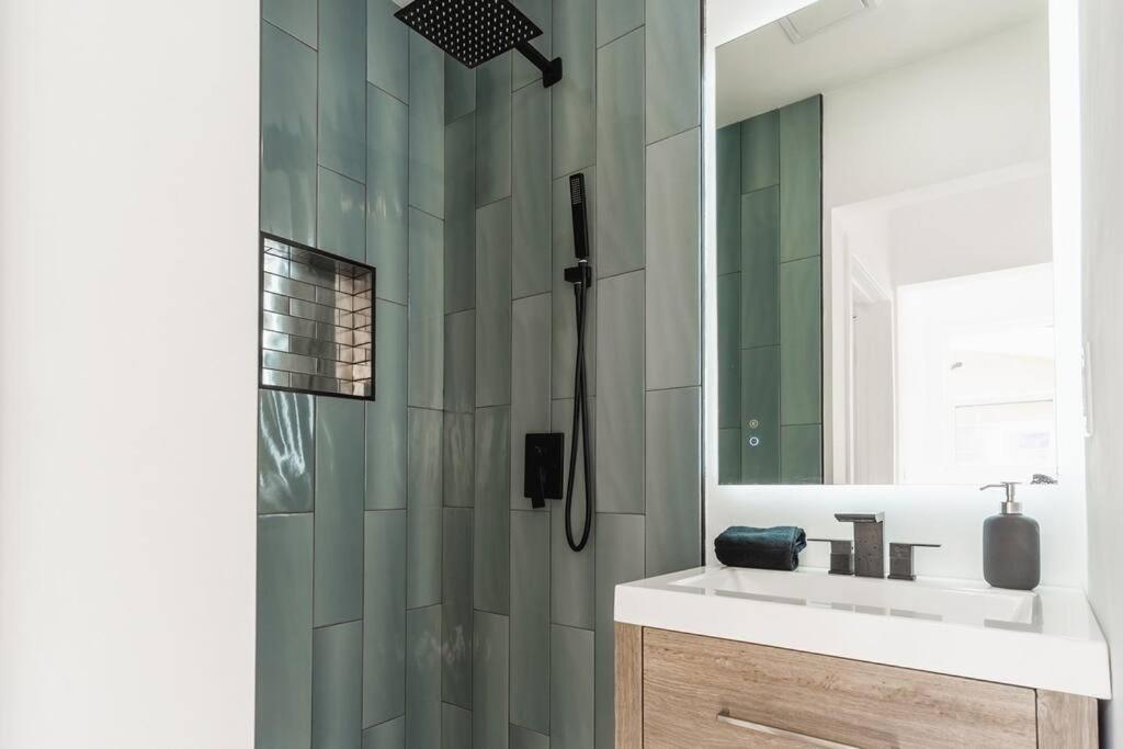 Stylish 4-bedroom In Culver Art District * Los Angeles