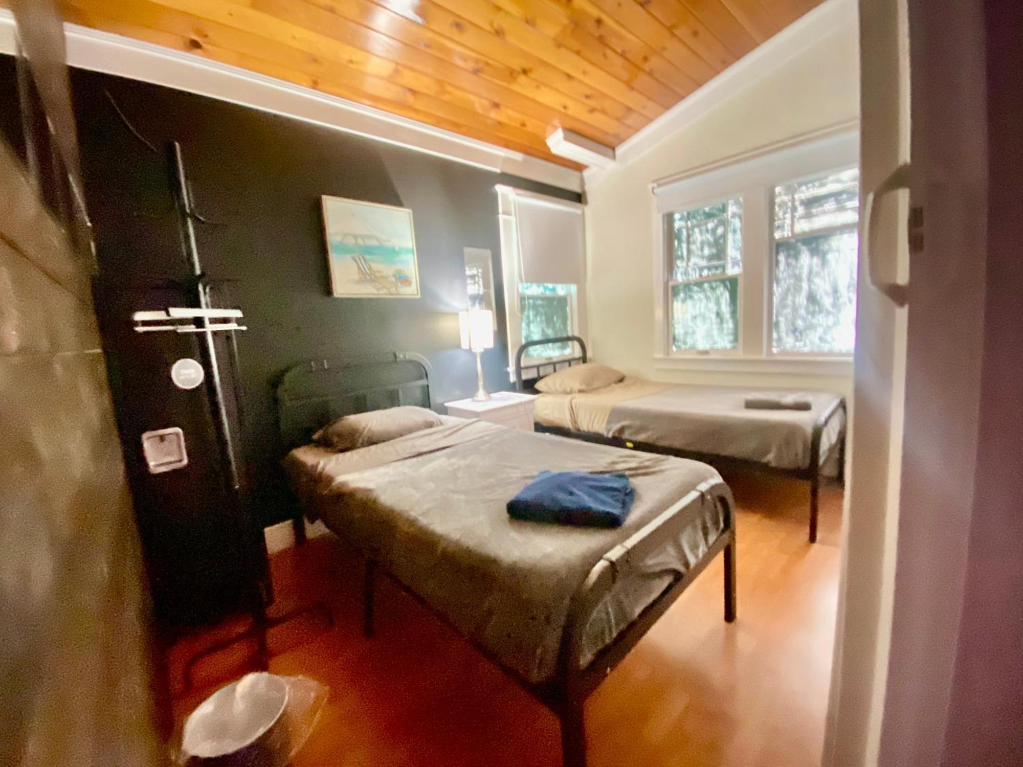 Guest house Venice Beach International Traveler