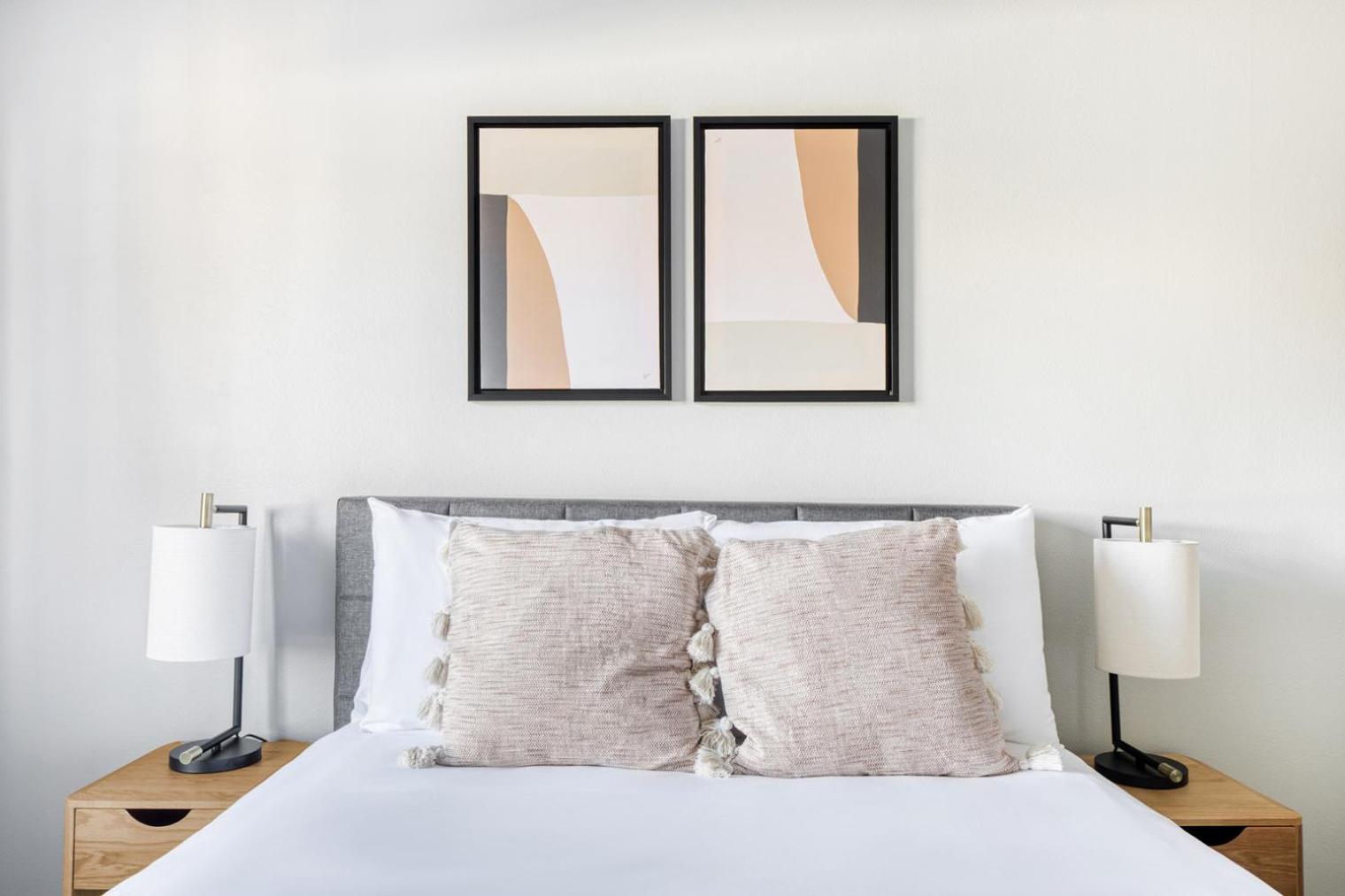 Apartment N Hollywood 2br W Gym Pool Nr Tj Shops Lax-632 *