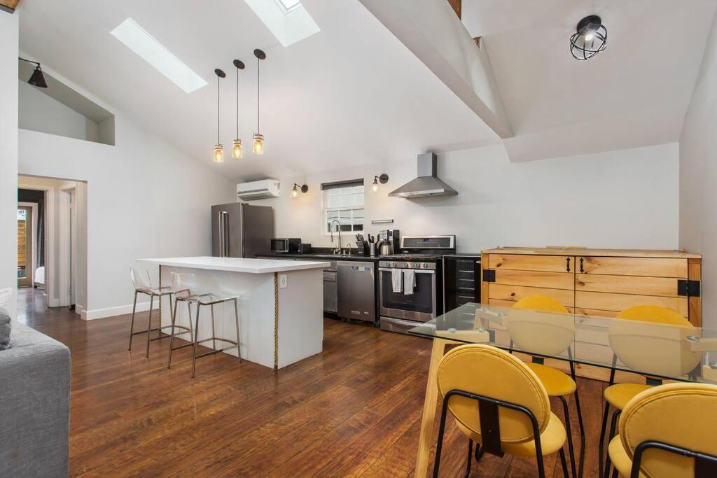 Holiday home Downtown Culver House W/ Backyard, Ac & Garage Los Angeles