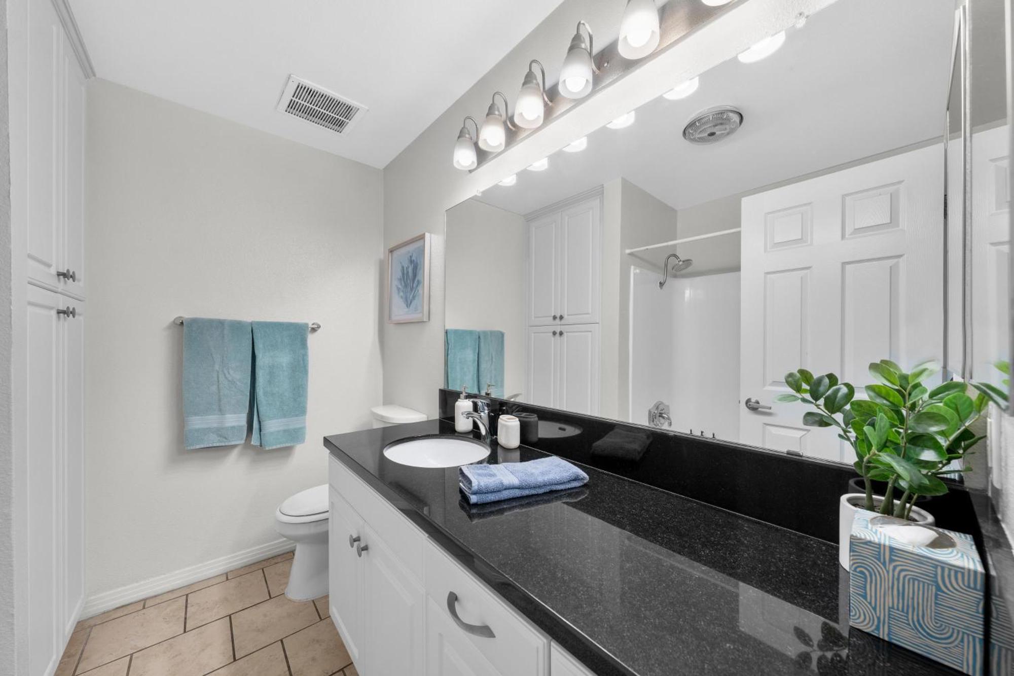 Apartment Garnet Glow Full Ocean And Venice View 3br *