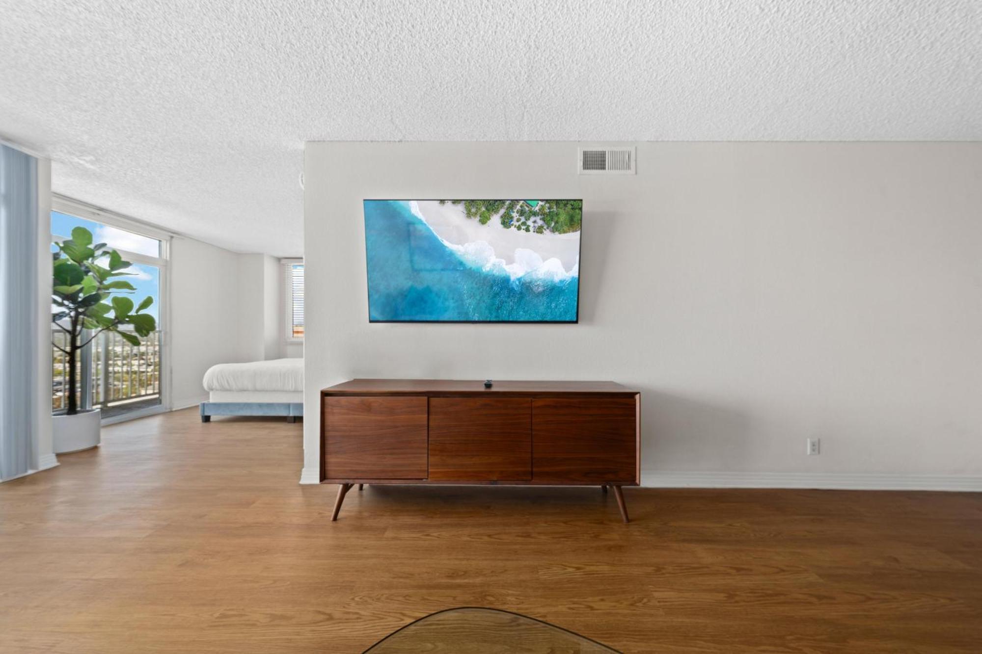Garnet Glow Full Ocean And Venice View 3br