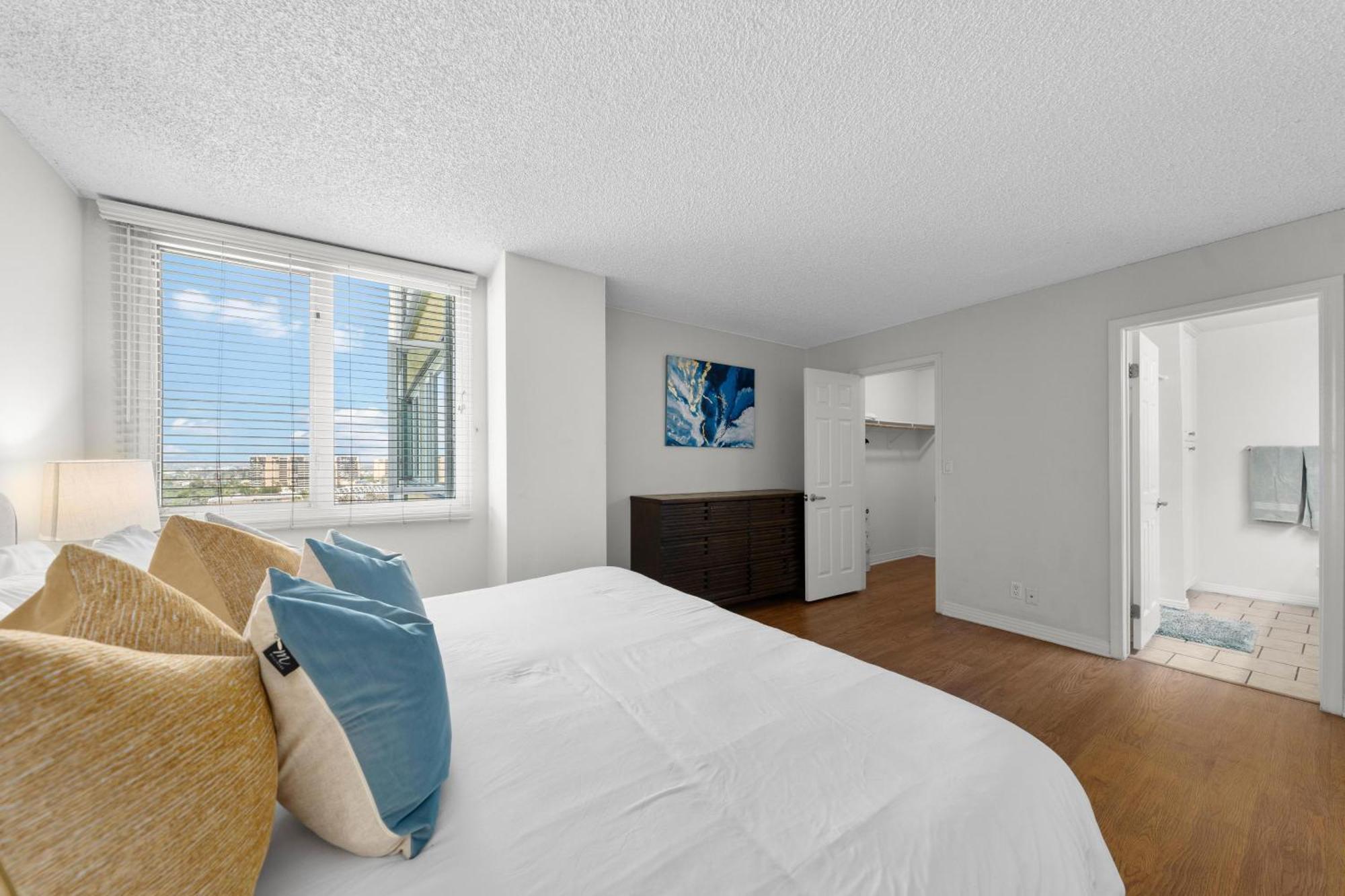 Garnet Glow Full Ocean And Venice View 3br